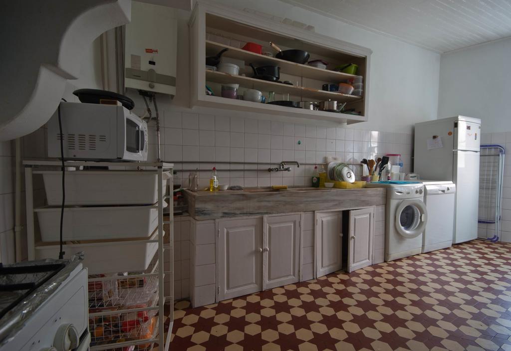 Covilha Hostel ภายนอก รูปภาพ