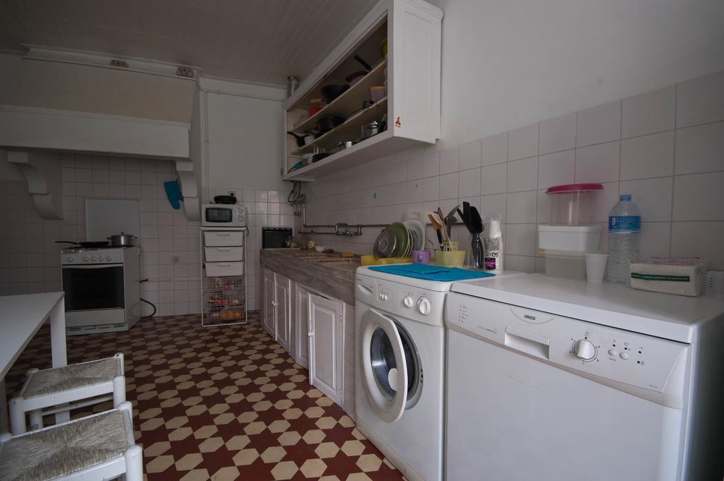 Covilha Hostel ภายนอก รูปภาพ